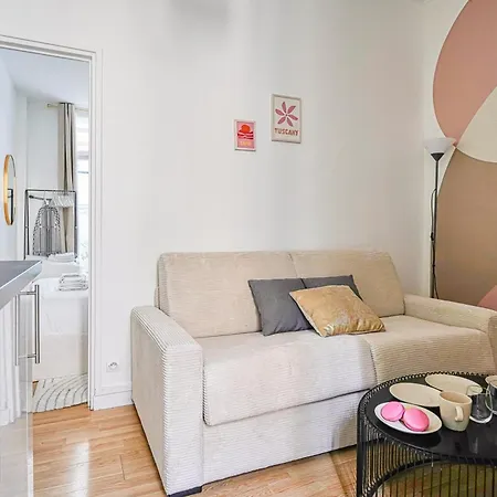 Equipe Dans Le Quartier Montparnasse Apartment Paris